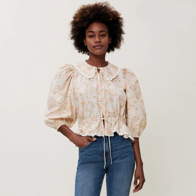 

MAJE 2022 Весна Новый дизайн Женская блузка с цветочным принтом на завязках спереди Гиго рукава с зубчатыми краями