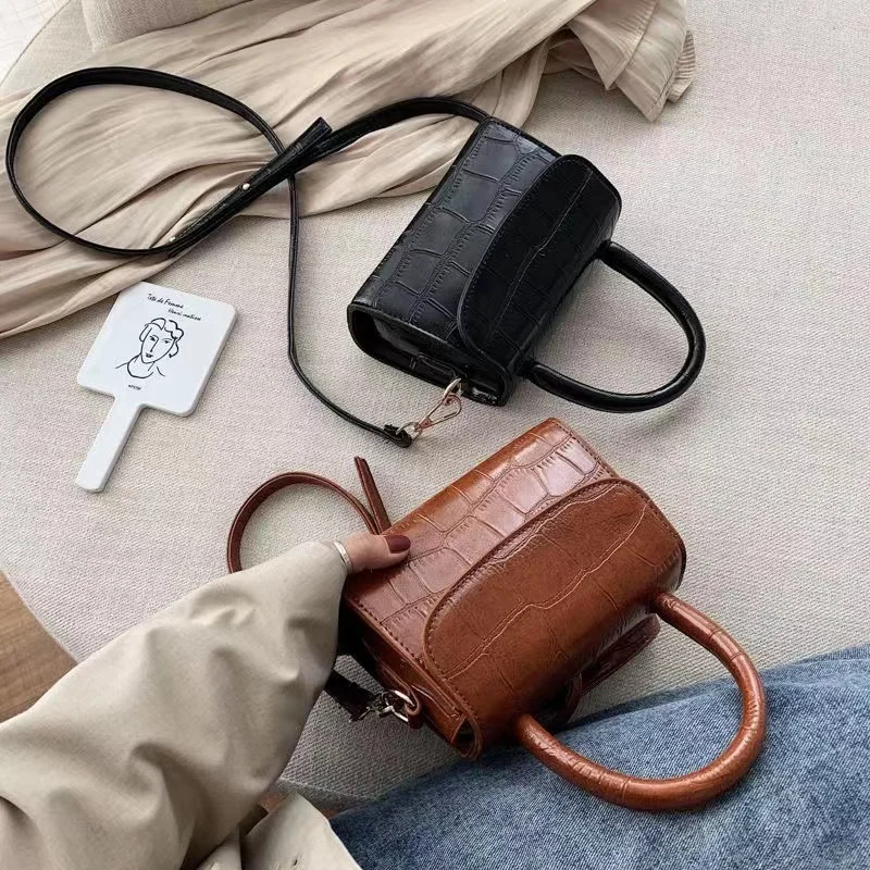 

Small Messenger Bag for Women Trend Female Shoulder Bag Fashion Ladies Crossbody Bags Handbags Messenger Bag Women Leather