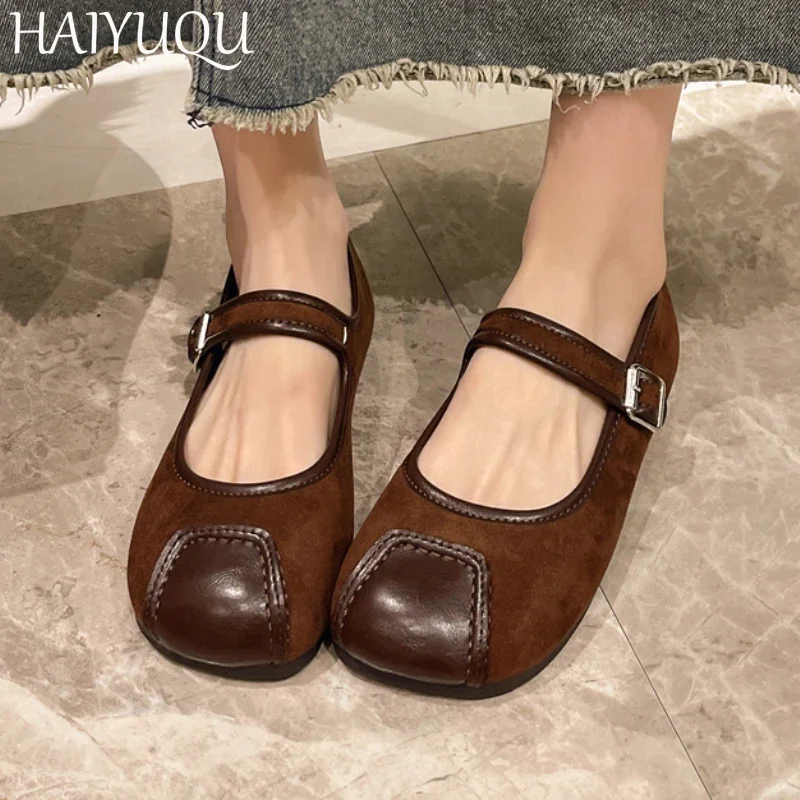 Леопардовые женские туфли Мэри Джейн на плоской подошве замшевые дизайнерские