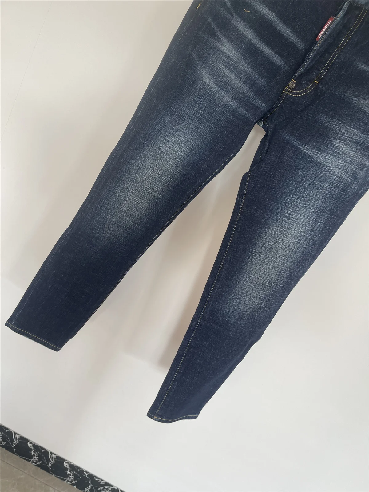 Осень 2024 новые модные мужские потертые шлифовальные дырки нашивка декоративная