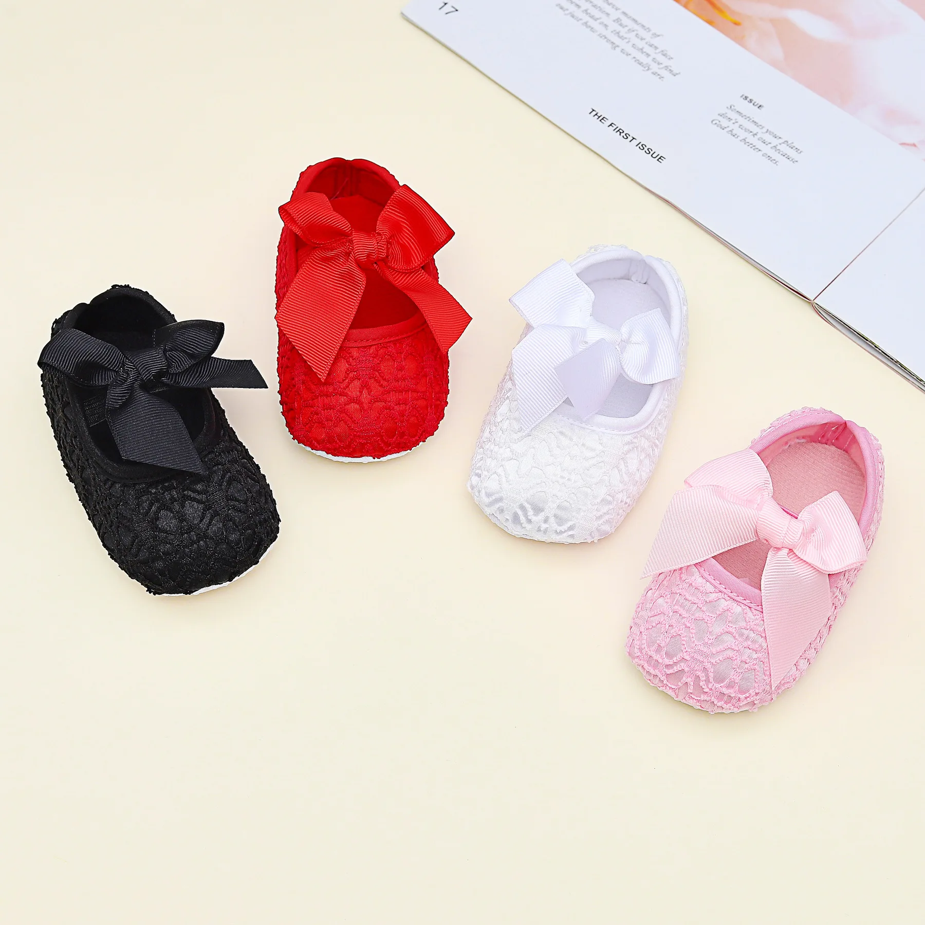 

2023 New Lace Floral Cotton Baby Girls Shoes Infant First Walkers Toddler Girls Bowknot Soft Sole Anti-Slip Crib Shoes For 0-18M