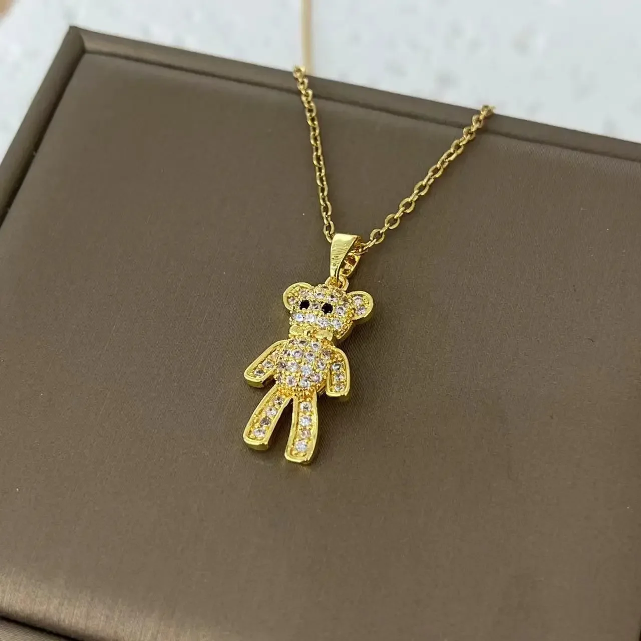 Новое позолоченное ожерелье с медведем в корейском стиле женское медное золото 18