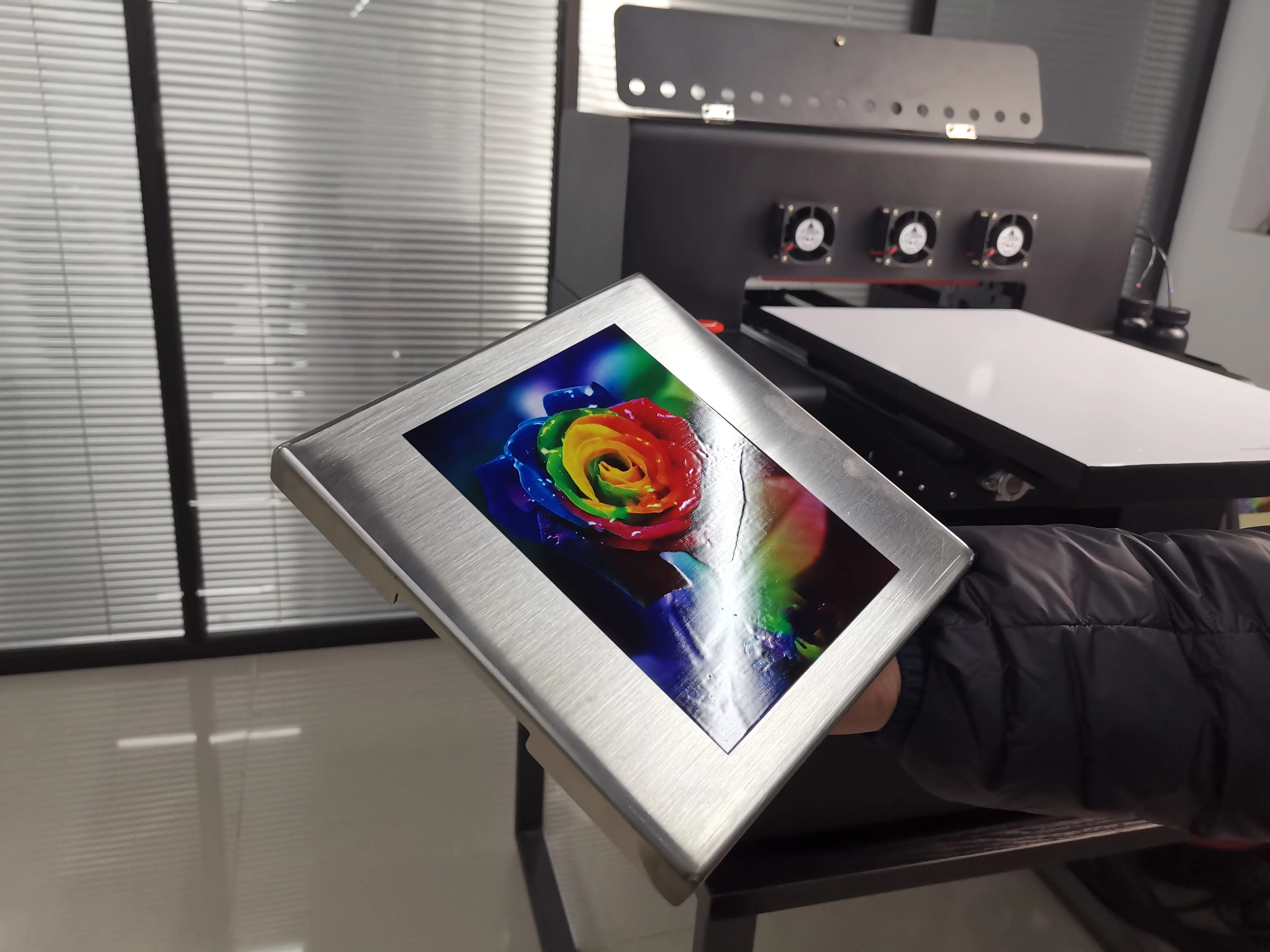 Автоматический УФ-принтер планшетный и бутылка УФ-Принтер Размер A4 печатная