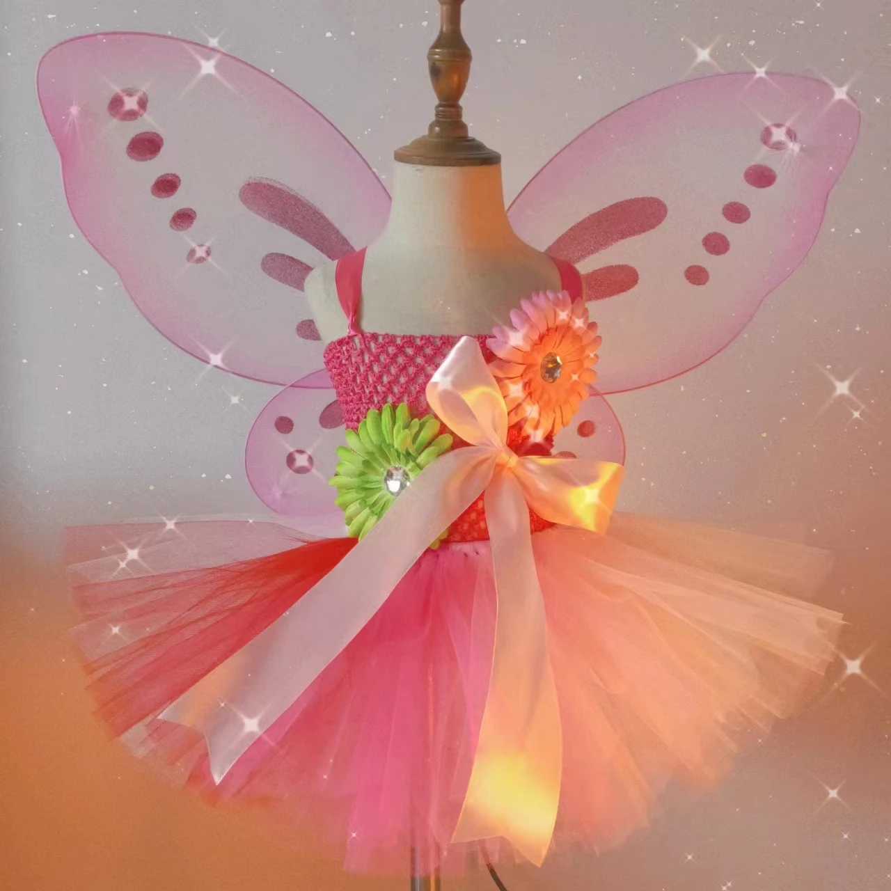 

Girls Pink Glitter Tulle Dress Kids Butterfly Fairy Tutu Dresses with Wing and Stick Hairbow Children Halloween Cosplay Costume