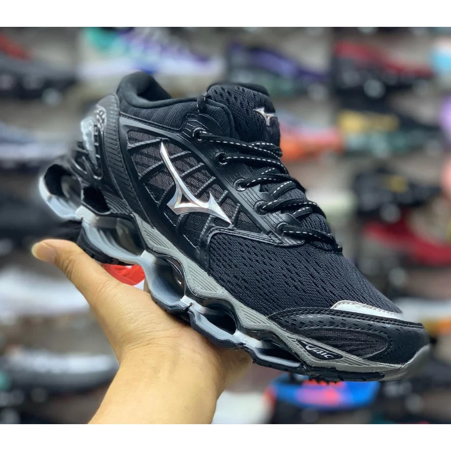Обувь Черно-серебристого цвета Mizuno 