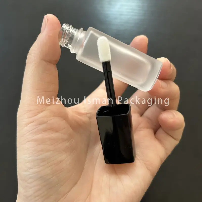 Пустой контейнер для губной помады 4 мл 50 шт.