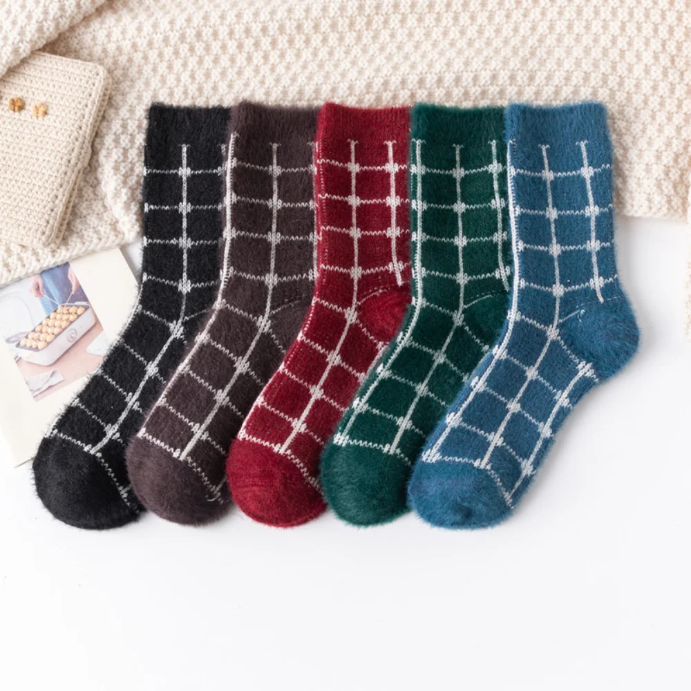 Ful Non-hair Sable Women Mid-tube Socks Retro British Style Plaid Thick Warm Wool Socks