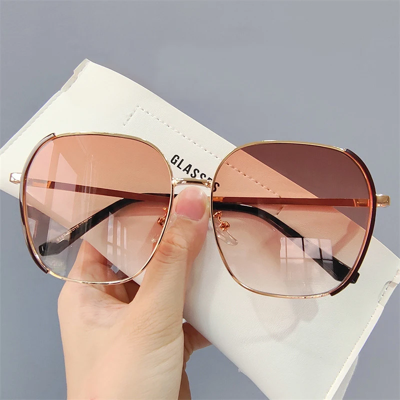 

Солнцезащитные очки в металлической оправе UV400 для мужчин и женщин