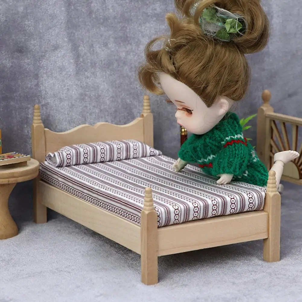 Удобная на ощупь деревянная миниатюрная модель кукольного домика для дома |