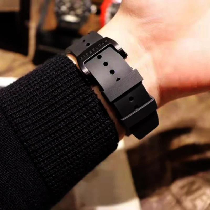 Рисунок 4 - Часы наручные мужские с большим циферблатом