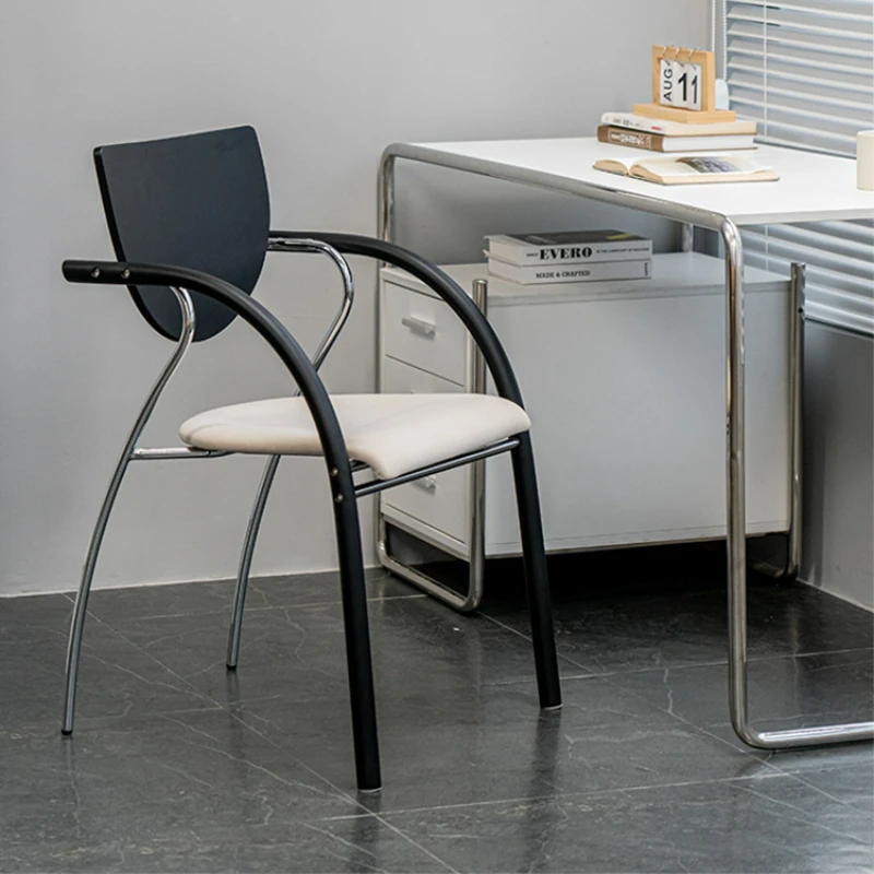 

Дизайнерские обеденные стулья в скандинавском стиле для дома, современные, простые, железная искусство, искусство, кофейня, для переговоров, спинка стула, стул для ресторана