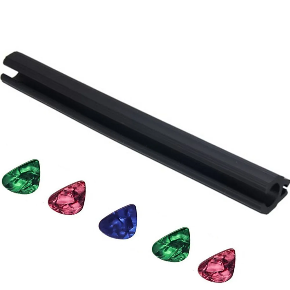 

MicStand Guitar Pick Holder Rubber Plectrum Holders With 5 Pcs Celluloid Picks Guitar Accessories Picks Holder