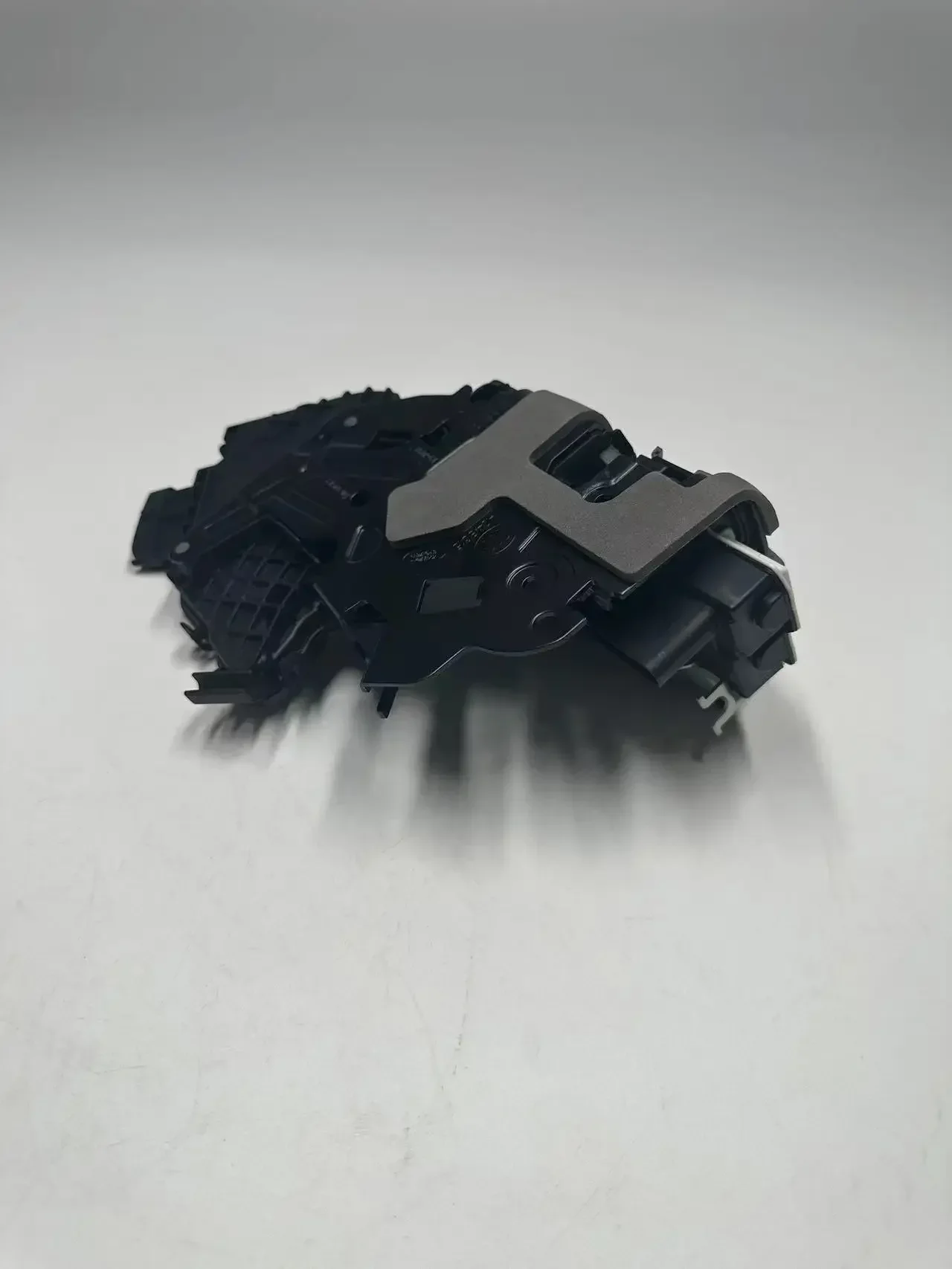 LR 078746 078732 078753 Приводы замка задней правой низкой двери пригодные для Land Rover Range Evoque