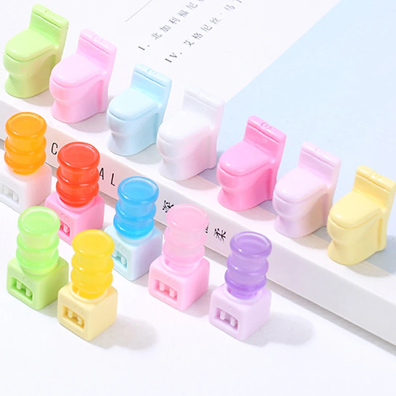 

Миниатюрный полимерный светящийся кукольный домик с дозатором воды, модель игрушки, реквизит для имитации сцены, украшение для кукольного домика, аксессуары для кукольного домика