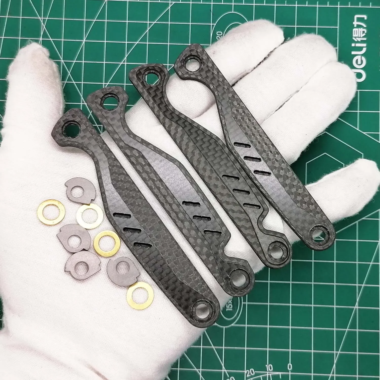 Весы из углеродного волокна ручной работы для Leatherman заряжающие тонкогубцы 1