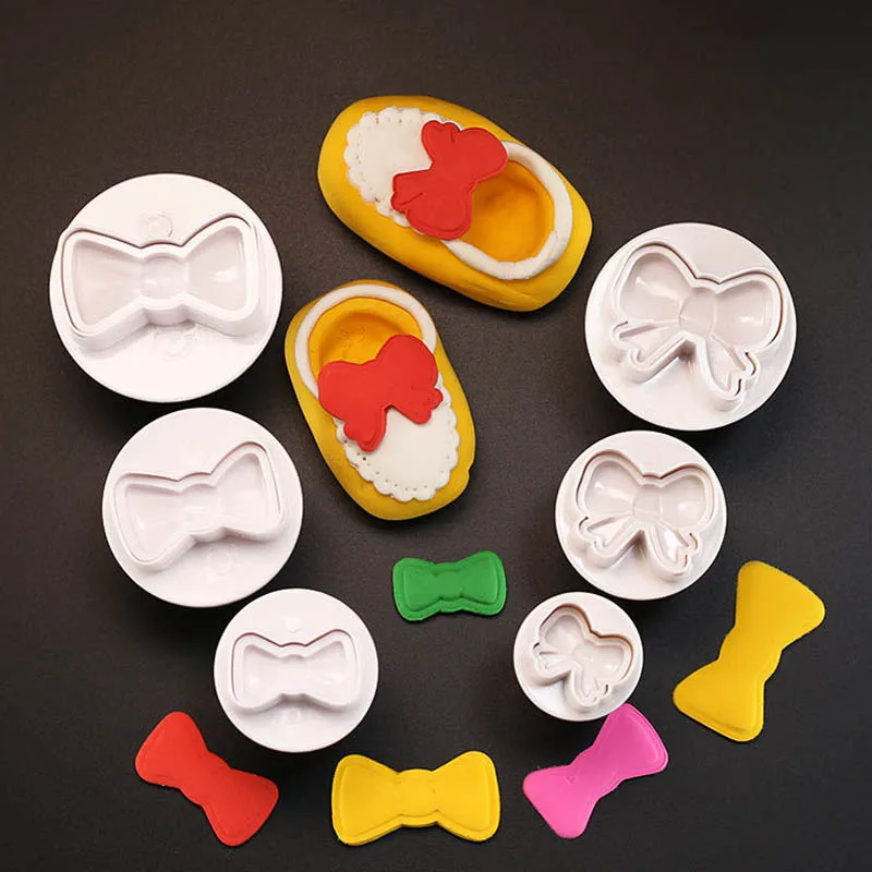

3Pcs/Set Wedding Cake Bow Tie Butterfly Plunger Fondant Decorating Sugar Craft Mold Chocolates Cutter Kitchen Baking Cookie Tool