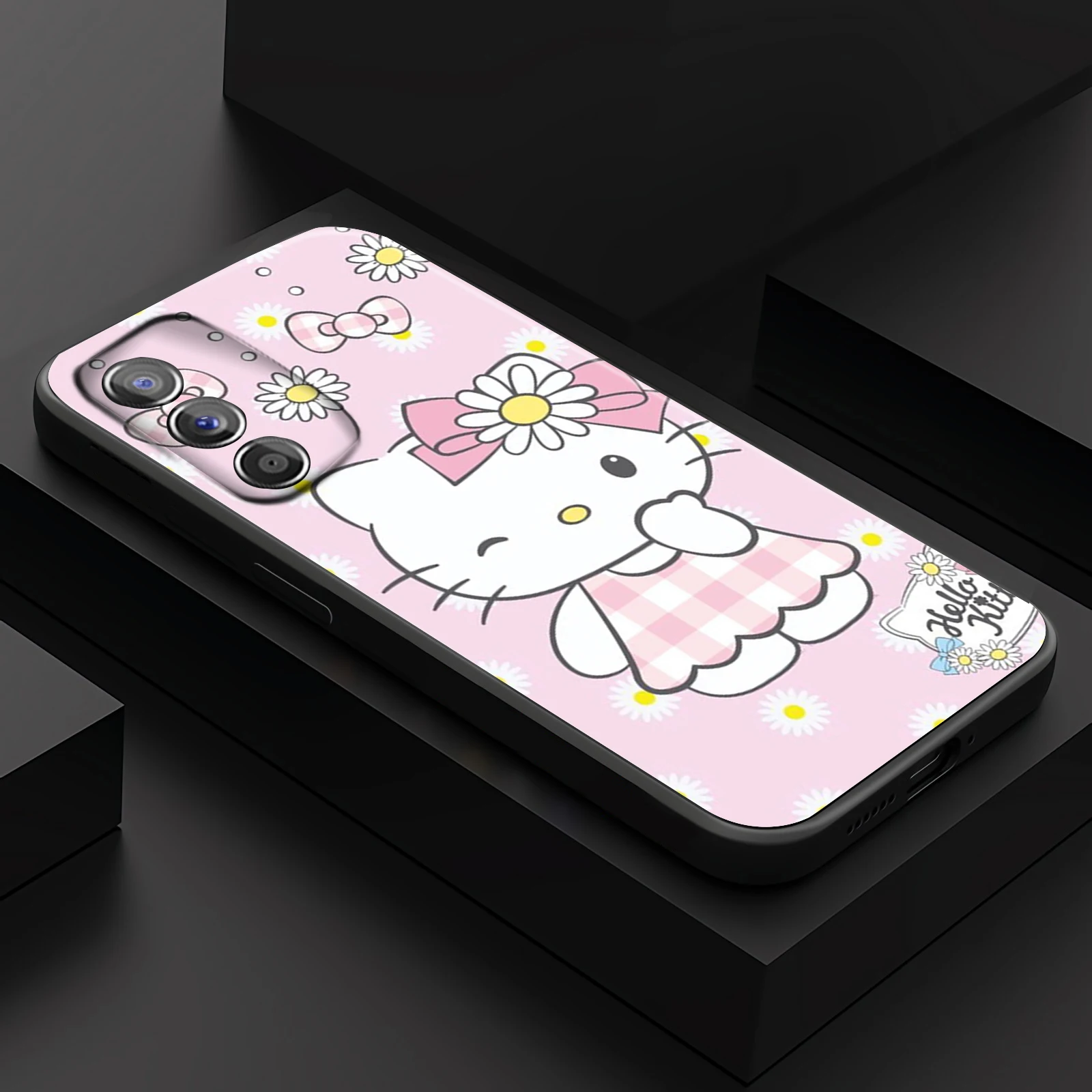 

hello kitty Anime black Phone Case For Samsung Galaxy A50 A51 A52 A71 A72 A70 A20S A90 A80 A40S A60 A8S A9S A6S A21S A20E 5g Cas