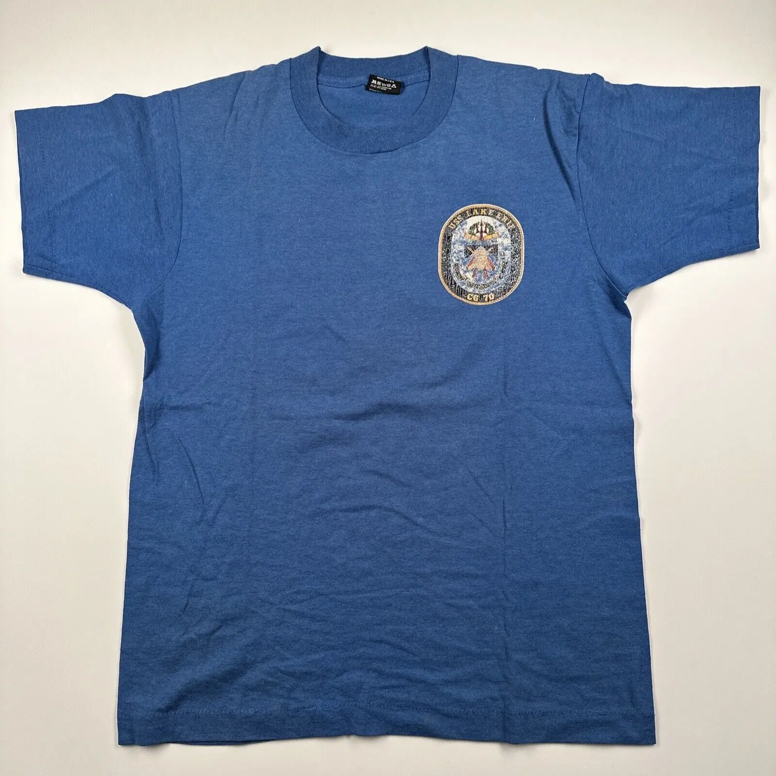 Винтажная футболка средней длины 90S Uss Lake аптечка 70