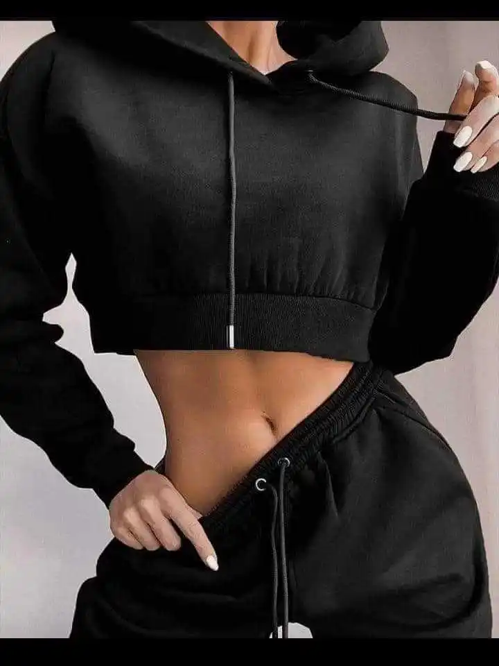 

Женский спортивный костюм из двух предметов, укороченный топ с капюшоном и штаны, повседневный белый костюм с черной толстовкой, 2022