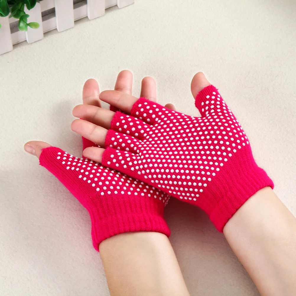 Non-slip Workout Gloves Half Finger Cotton Machine Comfortable Knitted for Yoga Sports(Black)
