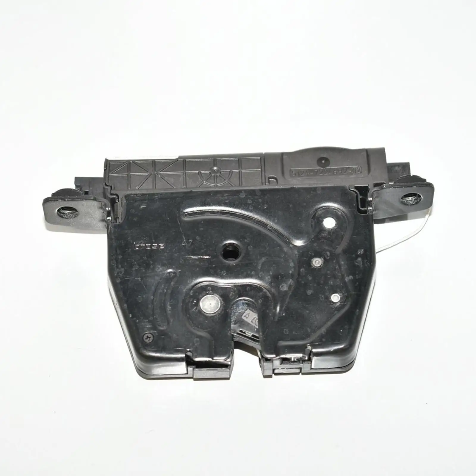 

Замок с защелкой для багажника BMW F30 F10 F80 M3 M5 M6 51247191212 328i 335i 640i 528i 320i 328