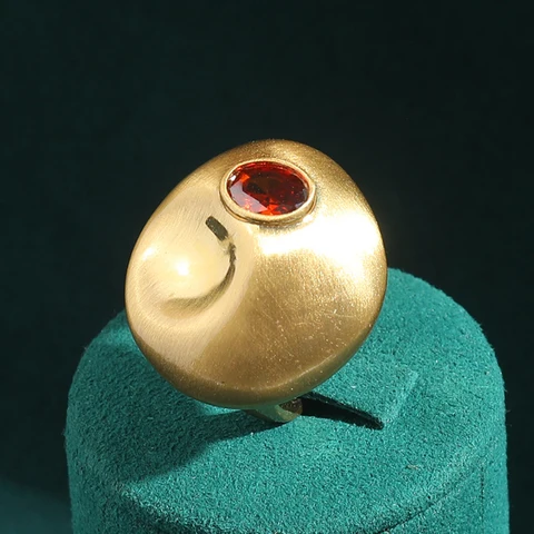 LOVE GREEN LIVE GREEN Кольцо с красным цирконом из меди