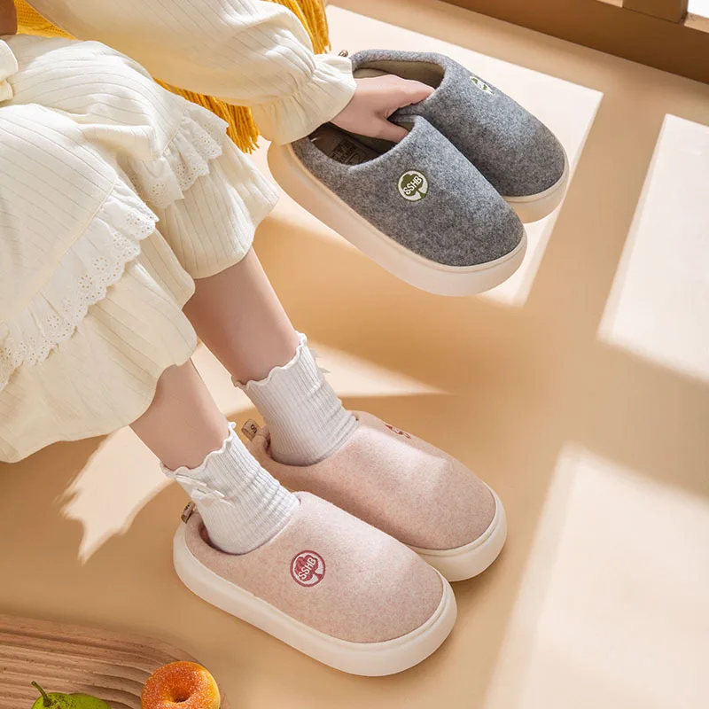 Autumn Winter 2022 New Men's And Women's Indoor Simple Solid Color Thick Sole Soft Comfortable Home Couples Latex Cotton Slipper