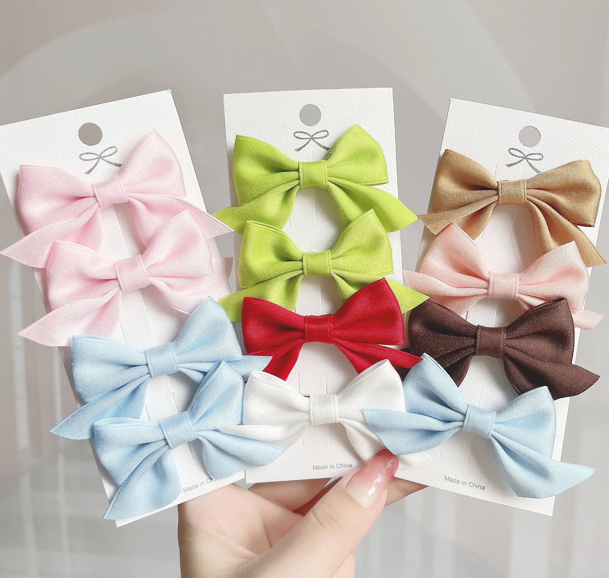 

4Pcs/Set Sweet Solid Color Bowknot Hair Clips for Cute Girls Silk Ribbon Handmade Hairpins Barrettes Kids Hair Accessories Gifts