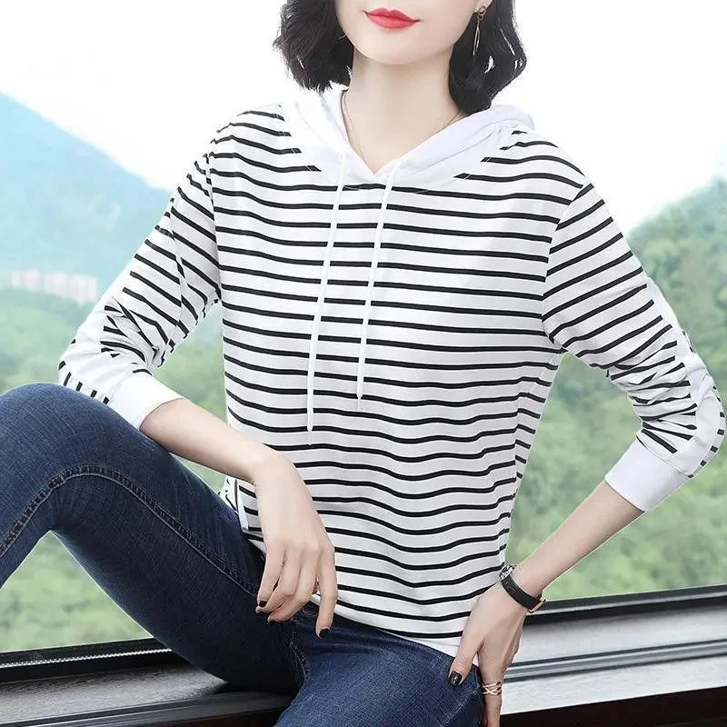 

Pure Cotton Striped Women 2022 Spring Autumn Long Sleeve Tees Lady Casual Loose V-Neck Hat Fashion Pullover Female Vintage Tops