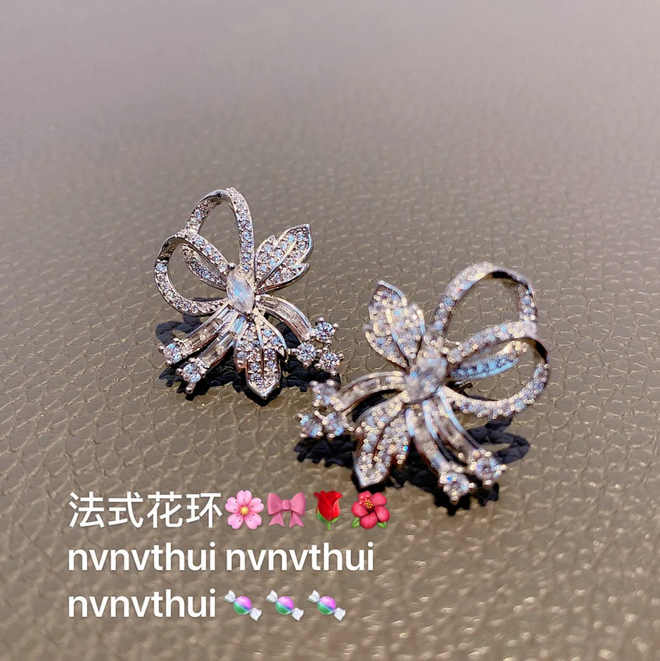 

Rich Flower Plated 18K White Golden Horse Eye Shape Zircon Flower Earrings Elegant Noble 925 Silver Needle Full Diamond Earrings