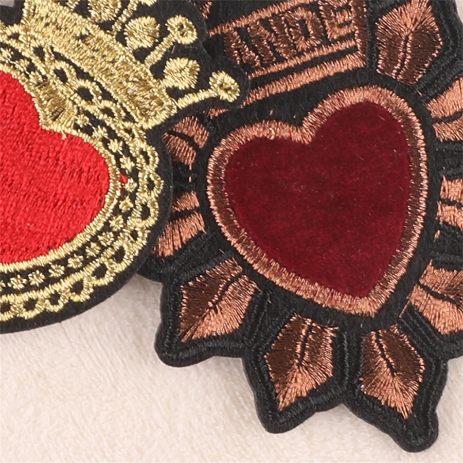 MAXSIN FUN 10 шт. Золотая Корона любящие красные огненные сердца патчи Одежда Вышивка