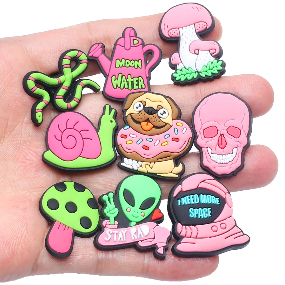 

Single Sale 1pcs PINK FRESH PVC Garden Shoes Accessories Children Shoe Decorations Fit Wristband Croc Jibz Charm Party Present