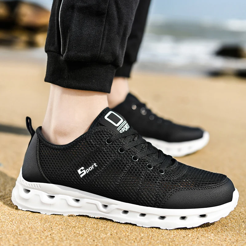 Breathable Mesh Casual Shoes Men Lightweight Sneakers Wear-resistant Flats Shoes Men's Outdoor Hiking Shoes Beach Shoes Hombre