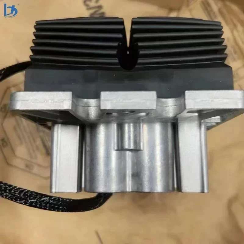 Педальный клапан Caterpillar E323gc E330gc E336gc Педаль управления деталями экскаватора 490-1012