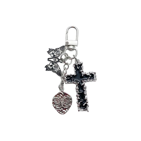 Готическая подвеска-брелок крест-бабочка
