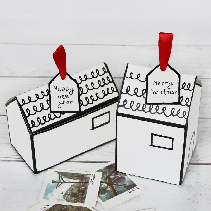 

30pcs/Lot White House Shaped Gift Box with Handmade Tags Creative Cookies Biscuit Pastry Packing Boxes Baptism Party Favors