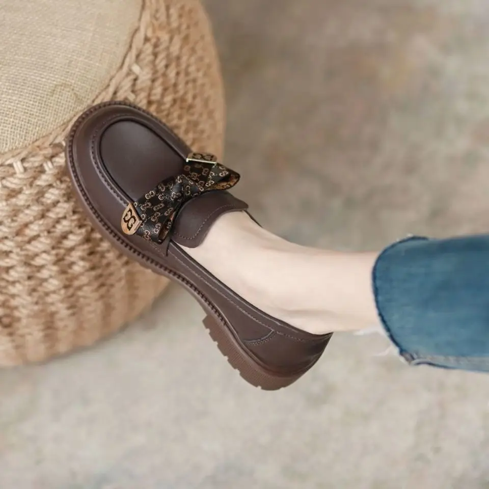 2022 spring and autumn new leather small leather shoes women's British style versatile Lefu shoes lazy shoes single shoes 2019 spring single shoes new simple british style leather single shoes women fashion leather simple shoesd17