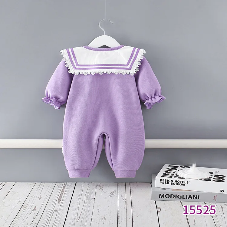 Children's clothing 2022 winter new baby onesie college style baby thickening and fleece romper romper