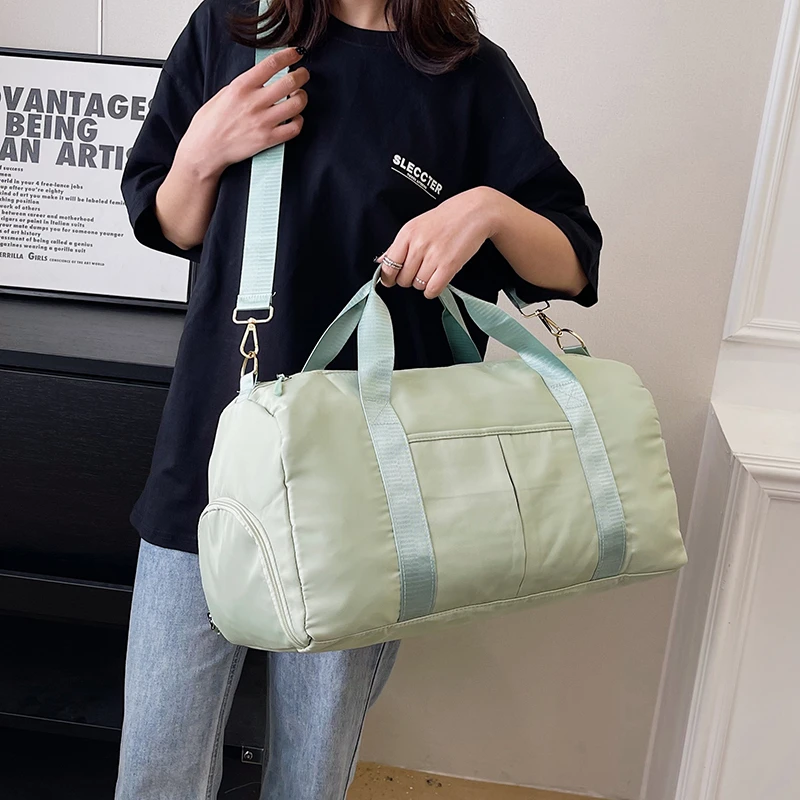 Summer New Fashion Luggage Handbag Men And Women Large Capacity Simple Design One Shoulder Slung Travel Bag High Quality M644