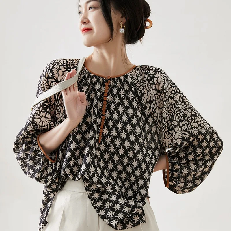 

Шелковая женская рубашка, Новая Винтажная блузка с принтом, атласная Женская одежда с круглым вырезом, свободные Модные Топы с длинным рукавом для весны и лета