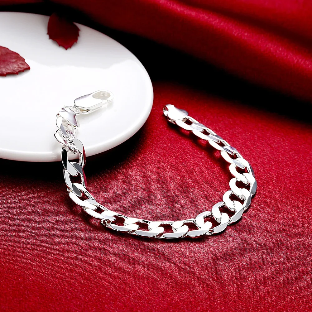 Рисунок 4 - Женский и мужской браслет из серебра 925 пробы