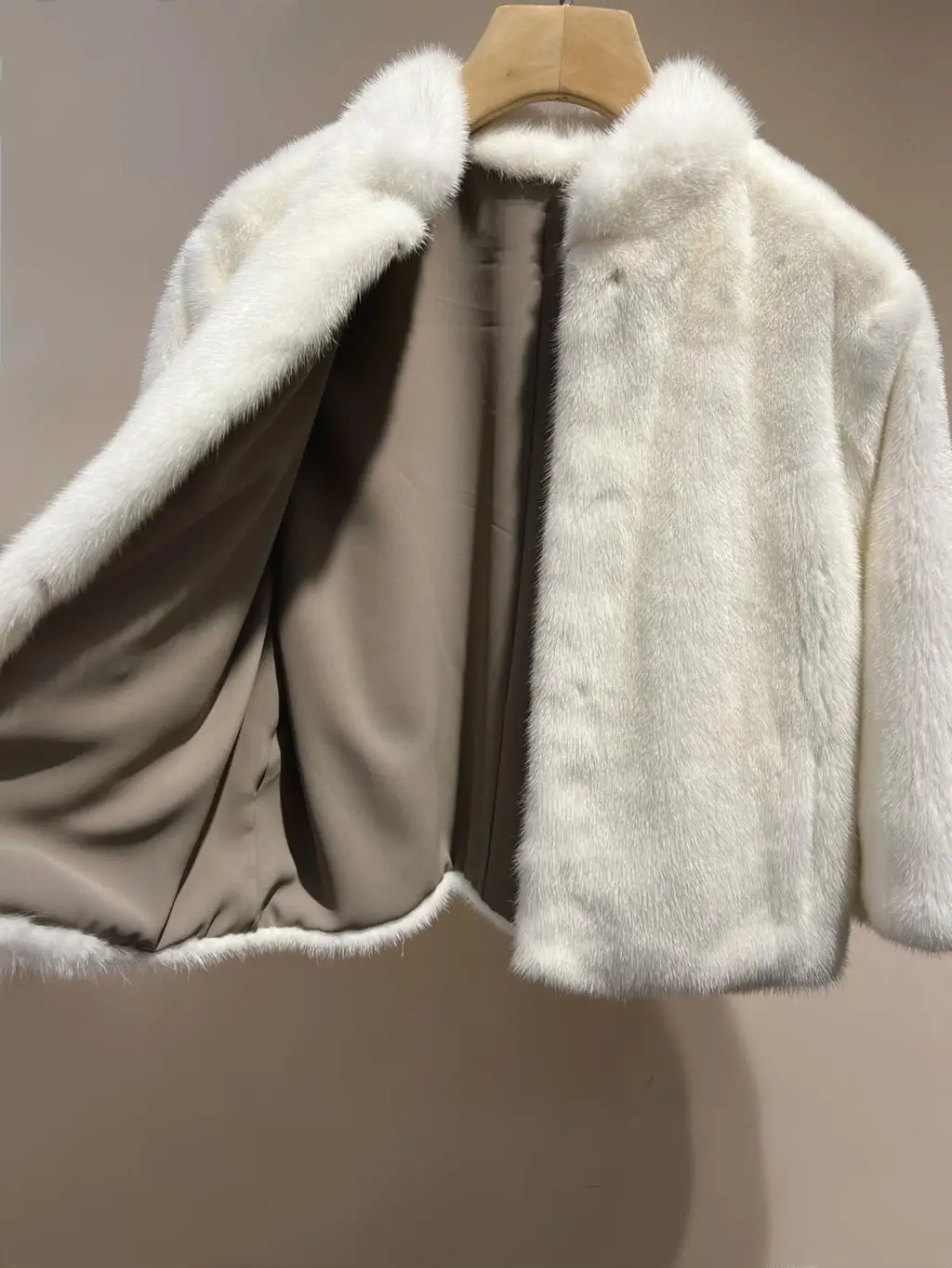 Рисунок 3 - Норковая маленькая короткая Мода