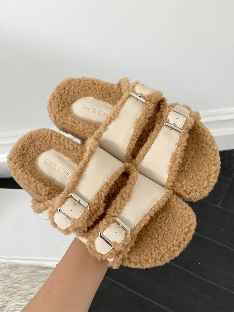 

Shoes Woman 2023 Slippers Flat Platform Shallow Fur Flip Flops Luxury Slides Pantofle Plush Designer New Rubber PU Basic