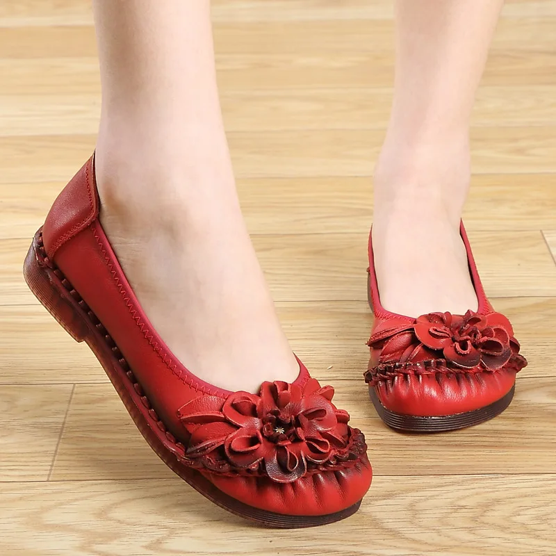 2022 New Flat Shoes Women's Ethnic Style Flower Leather Soft Flat Bottom Non-Slip Comfortable Shallow Mother Shoes Peas Shoe