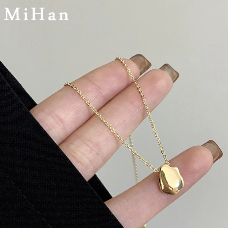 

Trendy Jewelry Sweet Korean Temperament Simply Design Teardrop Pendant Necklace For Women Wedding Gifts Metal Accessories
