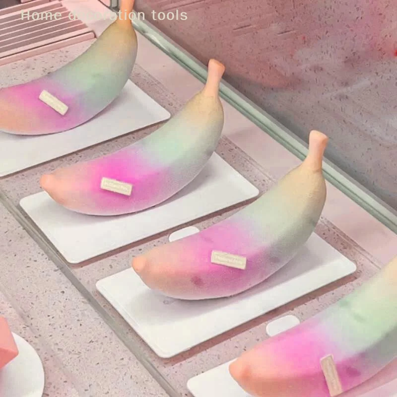 Фото Портативная 3D-форма для муссовых тортов в форме банана из силикона, антипригарная, для украшения выпечки, многоразовый кондитерский инструмент для домашней кухни №1