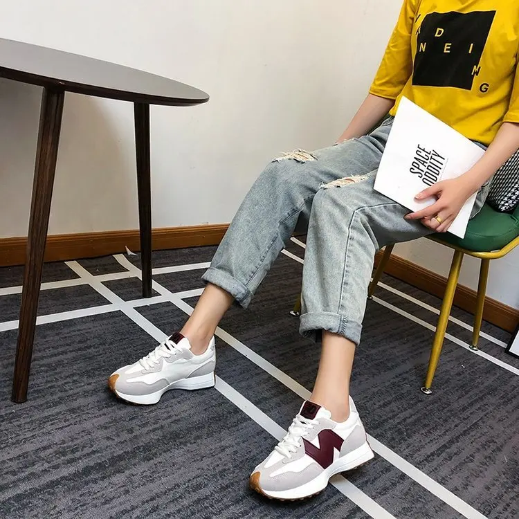 Spring Women Sneakers Mesh Casual Shoes 2023 Autumn New Lightweight Outdoor Sports Shoes Breathable Running Shoes Size 35-45