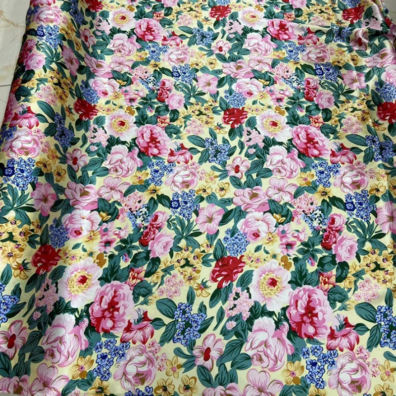 

Printed Crepe Satin Plain Fabric Summer Soft Drape Dress Satin Garment Fabrics Natural Ice Silk Embroidered Wholesale Cloth