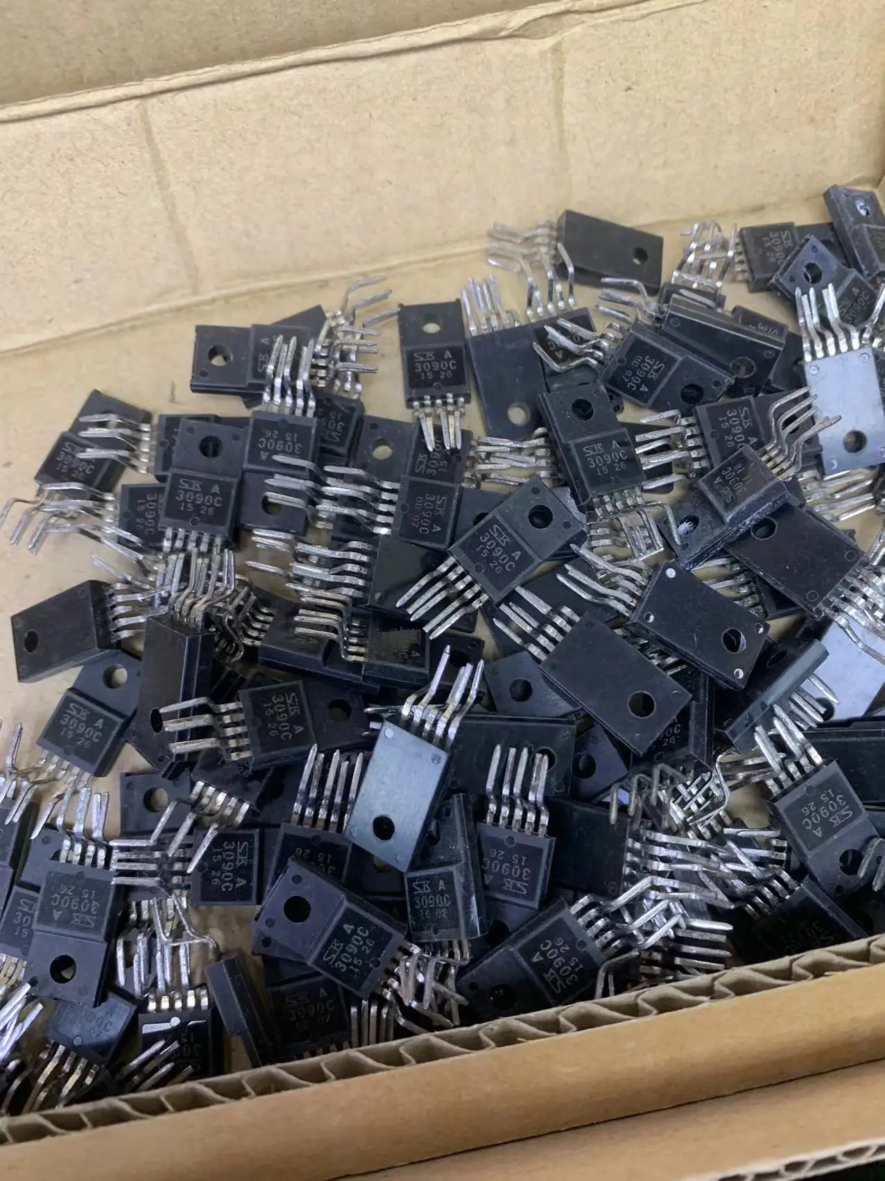 

sk3090C BOM matching / one-stop chip purchase original