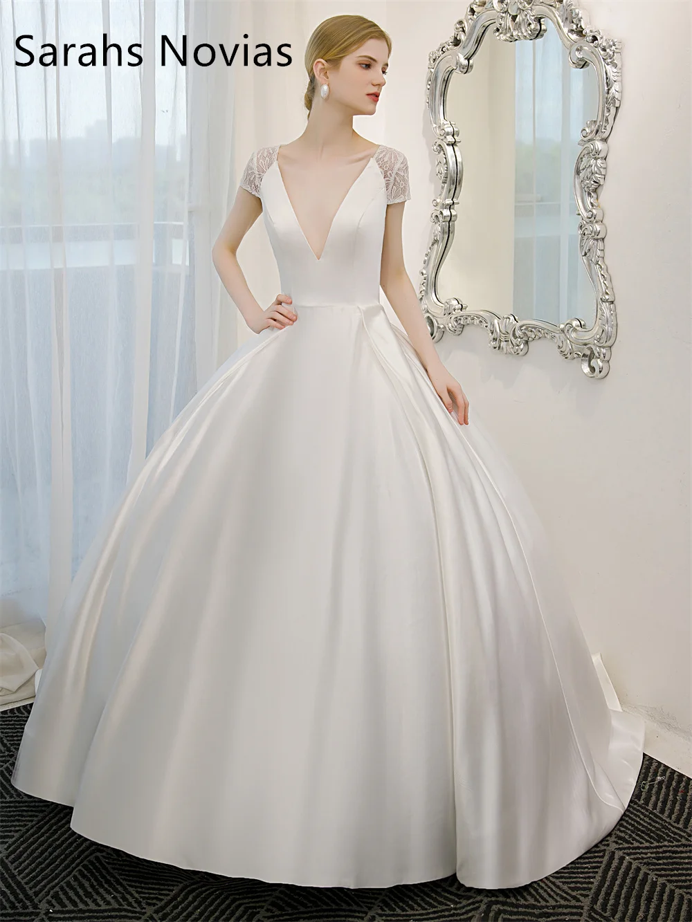 

Классическое Атласное Бальное Платье, Свадебное платье для невесты с коротким рукавом и глубоким V-образным вырезом, простые свадебные плат...
